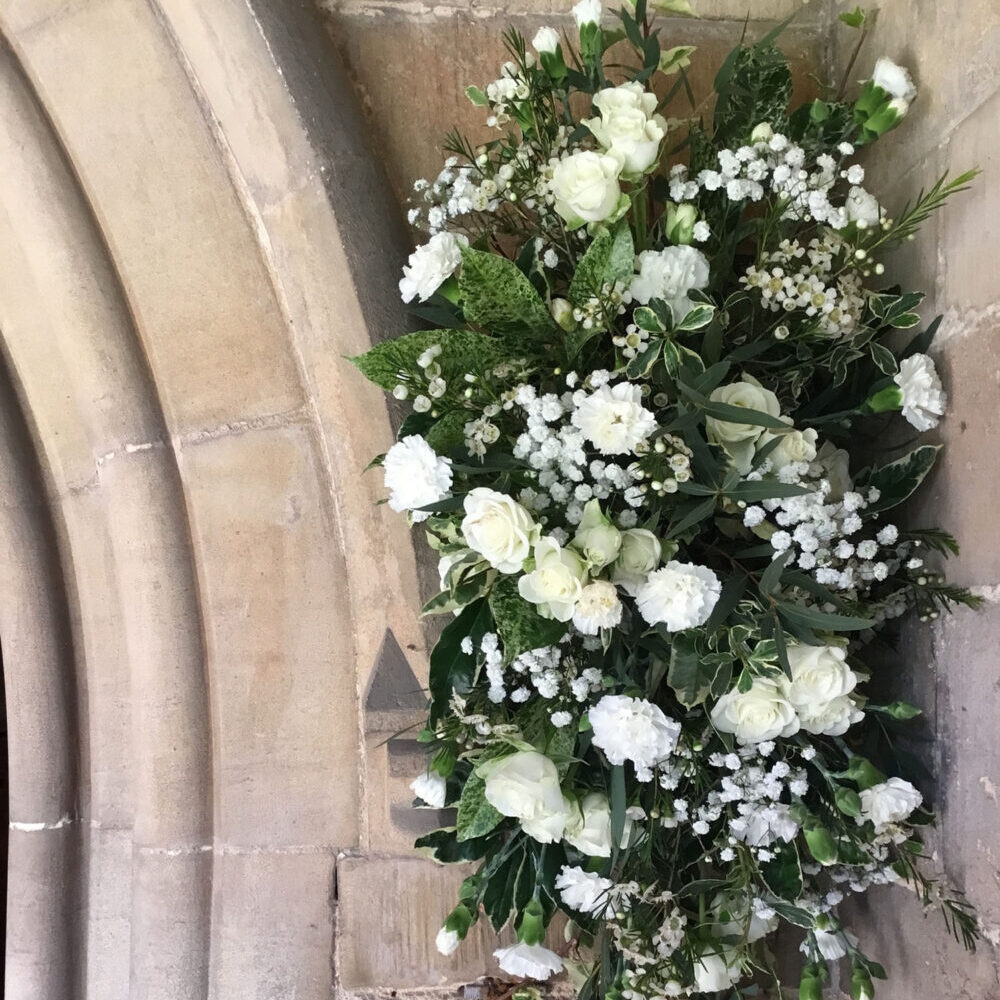 wedding flowers, arrangement, church, white green