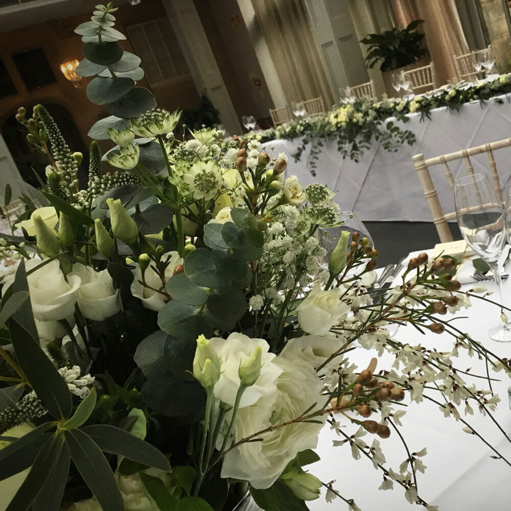 wedding flowers, table vase, roses, white green